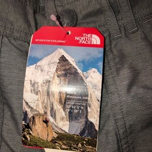 NWT THE NORTH FACE CONVERTIBLE PANTS